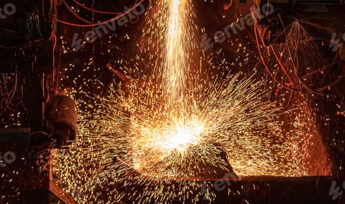 Preview: Fire sparks when casting an ingot