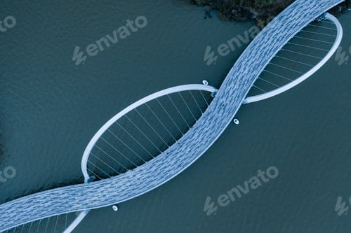 Preview: Aerial bridge