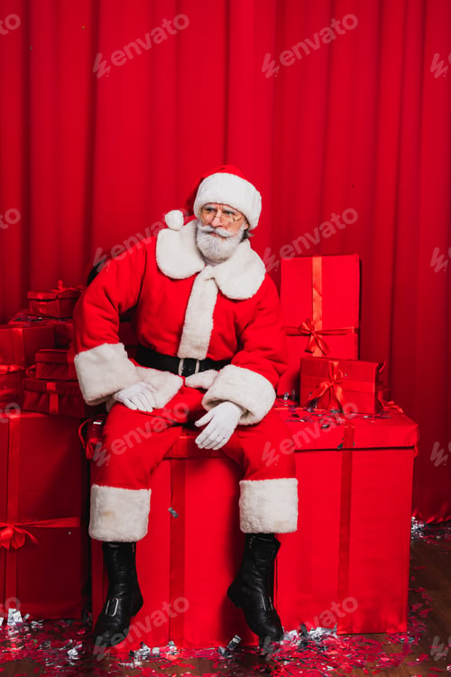 Preview: Santa Claus portrait, Christmas and newyear festive days concepts