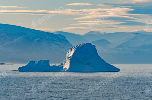 Preview: Iceberg in the Ocean Haze