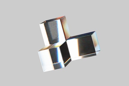 Preview: Iridescent intersecting cubes