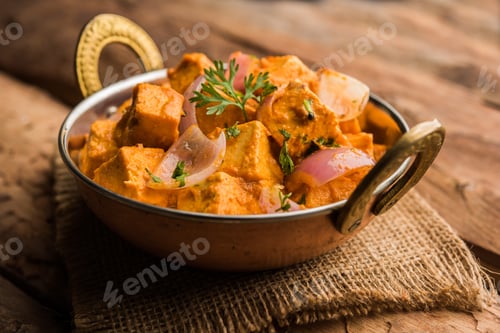 Delicious Paneer Dish with Onions and Herbs