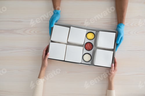 Preview: Safe delivery service, fast food and health protection during COVID-19 epidemic