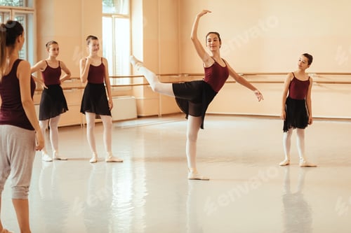 Preview: Ballet rehearsal!