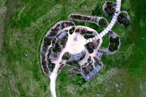 Preview: Pattern made with footpath and garden beds from above