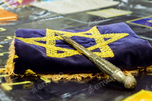 Preview: A Yad is a pointer for reading the Torah.
