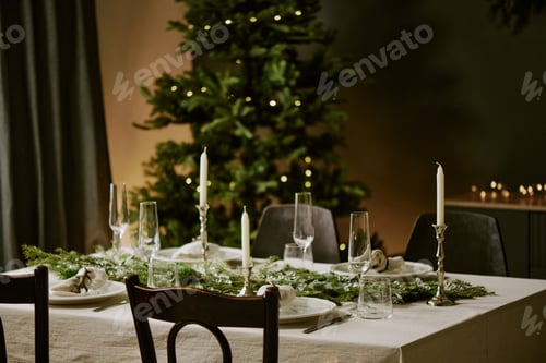 Preview: Dining room Decorated for Party