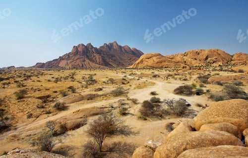 Preview: Colorful rocky landscape in Spitzkoppe