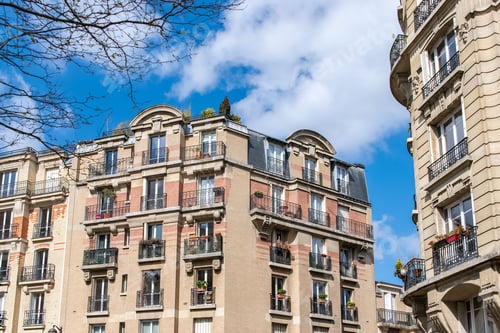 Preview: Paris, beautiful building