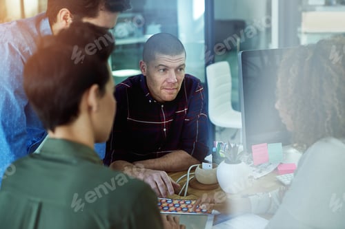 Preview: Meetings a re a great way to communicate. Shot of colleagues working together in a modern office.