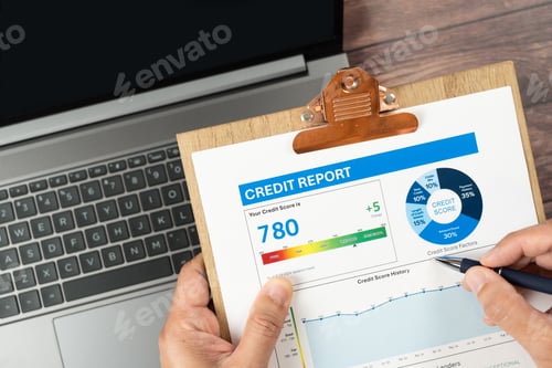 Preview: Credit score report on clipboard with pen