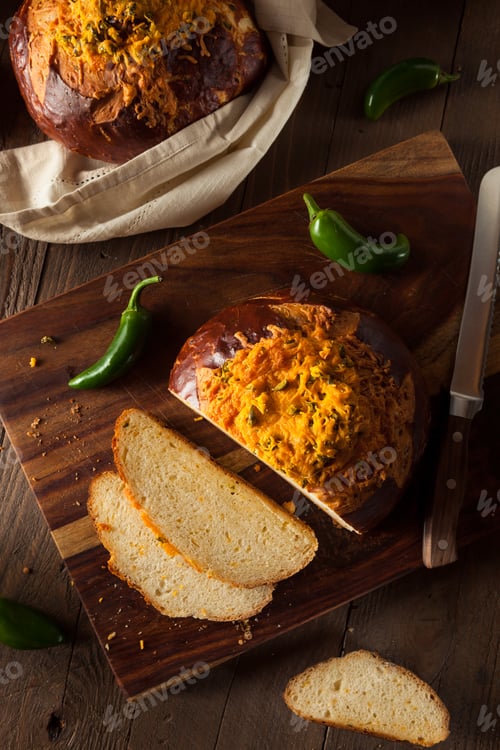 Preview: Homemade Jalapeno Cheddar Bread