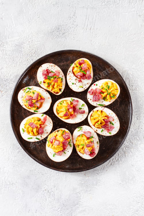 Preview: Spicy, stuffed ramen eggs, with bacon and green onions, homemade, no people,