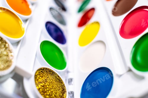 Preview: Bright and Colorful Watercolor Paint Set Close-Up