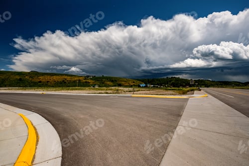 Preview: Empty open highway and stormy clouds in Wyoming