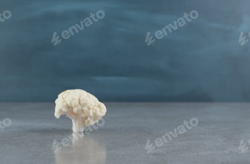 Preview: Uncooked fresh cauliflower vegetable on a tablecloth