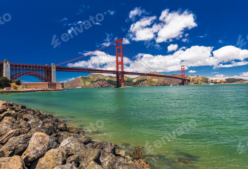Preview: Panoramic shot of Golden Gate Bridge in San Francisco, Californi