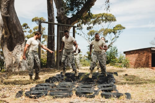 Preview: Trainer giving training to military soldiers