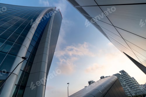 Preview: Modern Hadid tower at Citylife, Milan