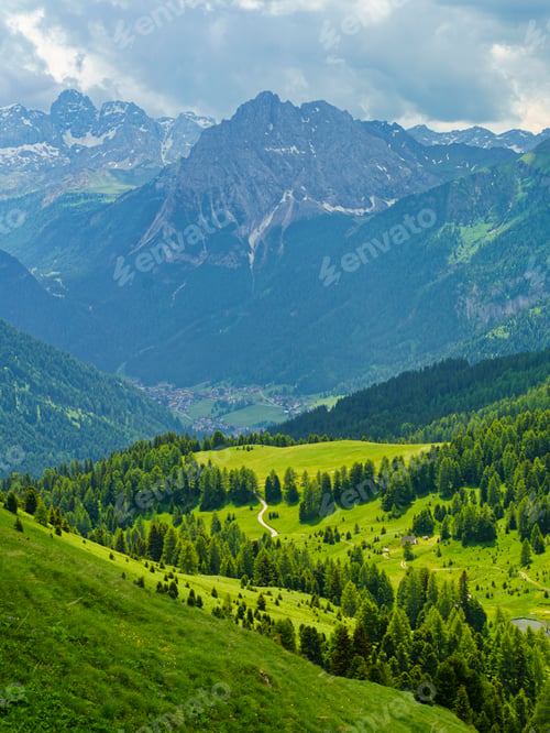 Preview: Mountain landscape along the road to Sella pass, Dolomites