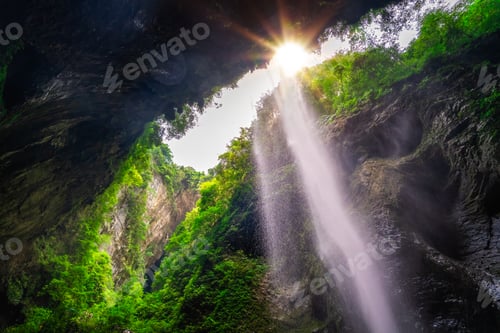 Preview: Smal waterfall in Wulong National Park