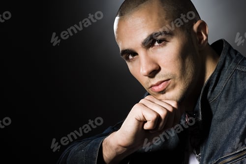 Preview: Portrait of a young man