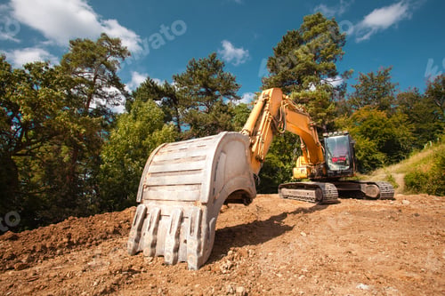 Preview: excavator on construction site