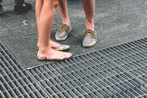 Preview: LEGS
Footwear
Fashion
Urban
City
Festival