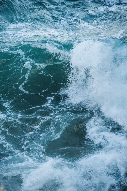 Preview: Sea waves during a storm