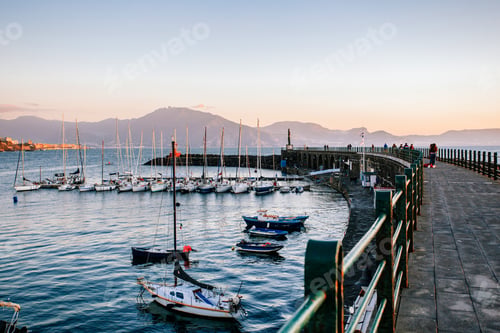 Preview: A pier in Herculaneum