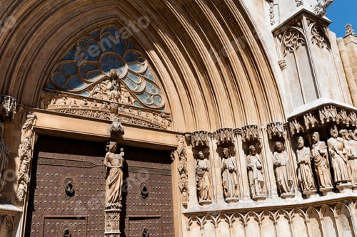 Preview: Tarragona (Spain): gothic cathedral