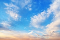 Preview: Sky background. Streaks of clouds durng sunset.