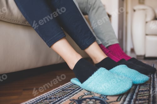 Preview: People wearing slippers
