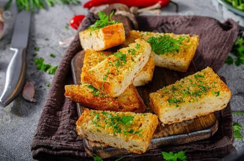 Preview: Homemade garlic butter baguette