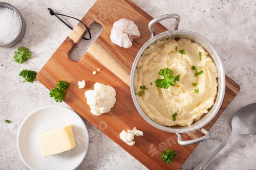 Preview: mashed cauliflower with butter. ketogenic paleo diet side dish