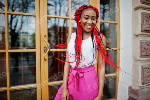 Preview: Fashionable african american girl red dreads