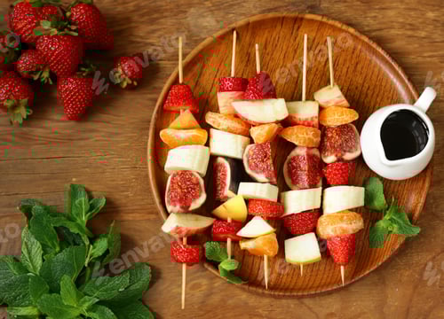Preview: Fresh Fruit Skewers with Dipping Sauce