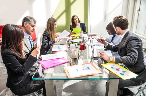 Preview: Business team in office