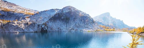 Preview: Alpine lake