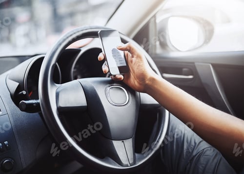 Preview: Your phone is a distraction on the road