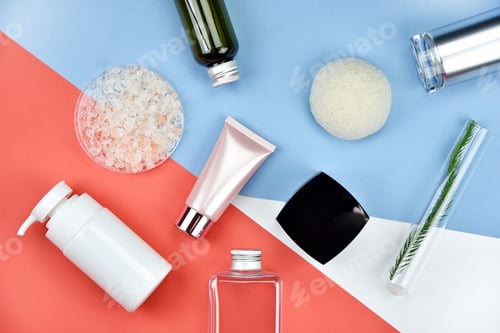 Preview: Cosmetic bottle containers with natural ingredients