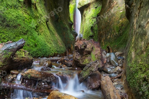 Preview: Hidden waterfall
