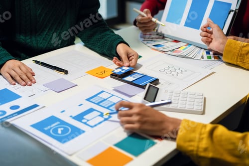 Preview: UX developer and ui designer brainstorming