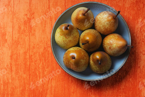 Preview: Fresh home grown pears