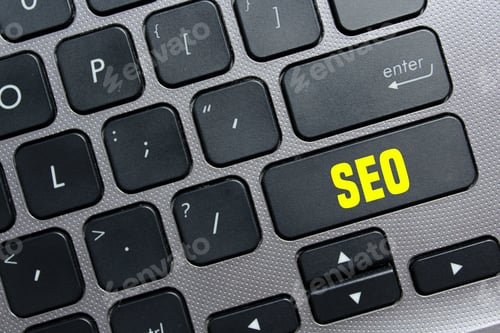 Vista previa: SEO en el teclado de una computadora