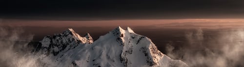 Preview: Dramatic Canadian Rocky Mountains covered in Snow.