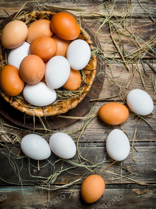 Preview: Eggs in a basket.