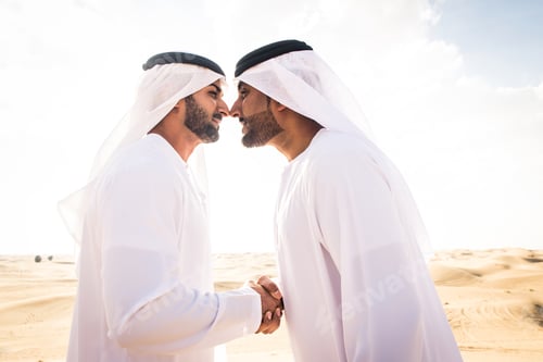 Preview: Arabic men in the desert