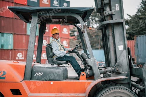 Preview: Senior controllers operate forklift, transfer goods, create inclusive work environment of all ages