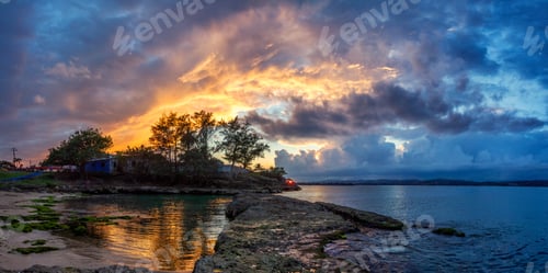 Preview: Scenic view of a seascape on a beautiful sunset background